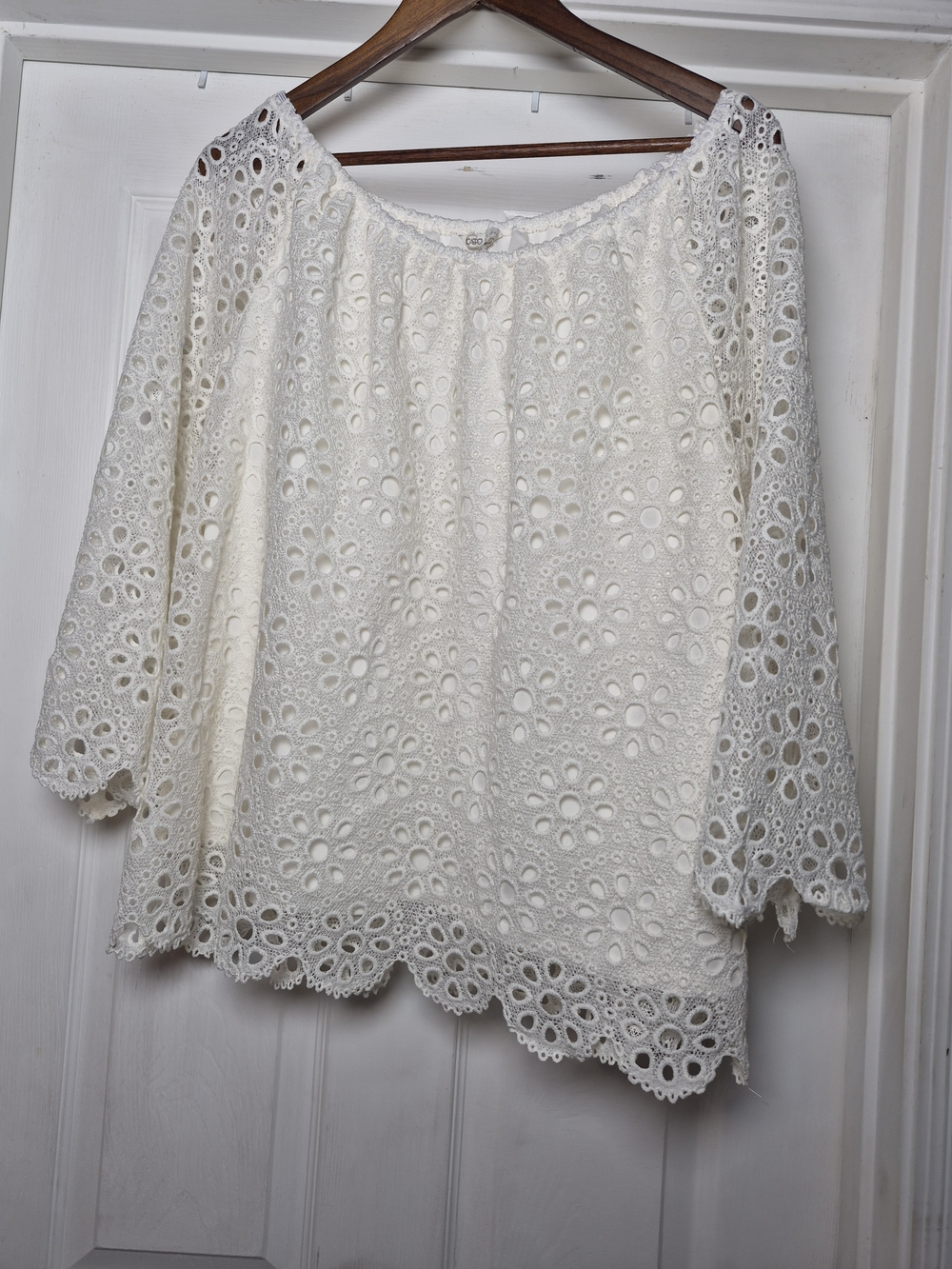 Women’s White Crochet Lace Peasant Top Xl